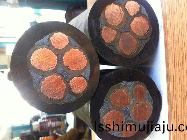 橡套(tao)電纜 橡(xiang)套(tao)電纜(lan)